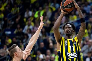 History in "Ulker Arena": Hayes-Davis Euroleague record holder