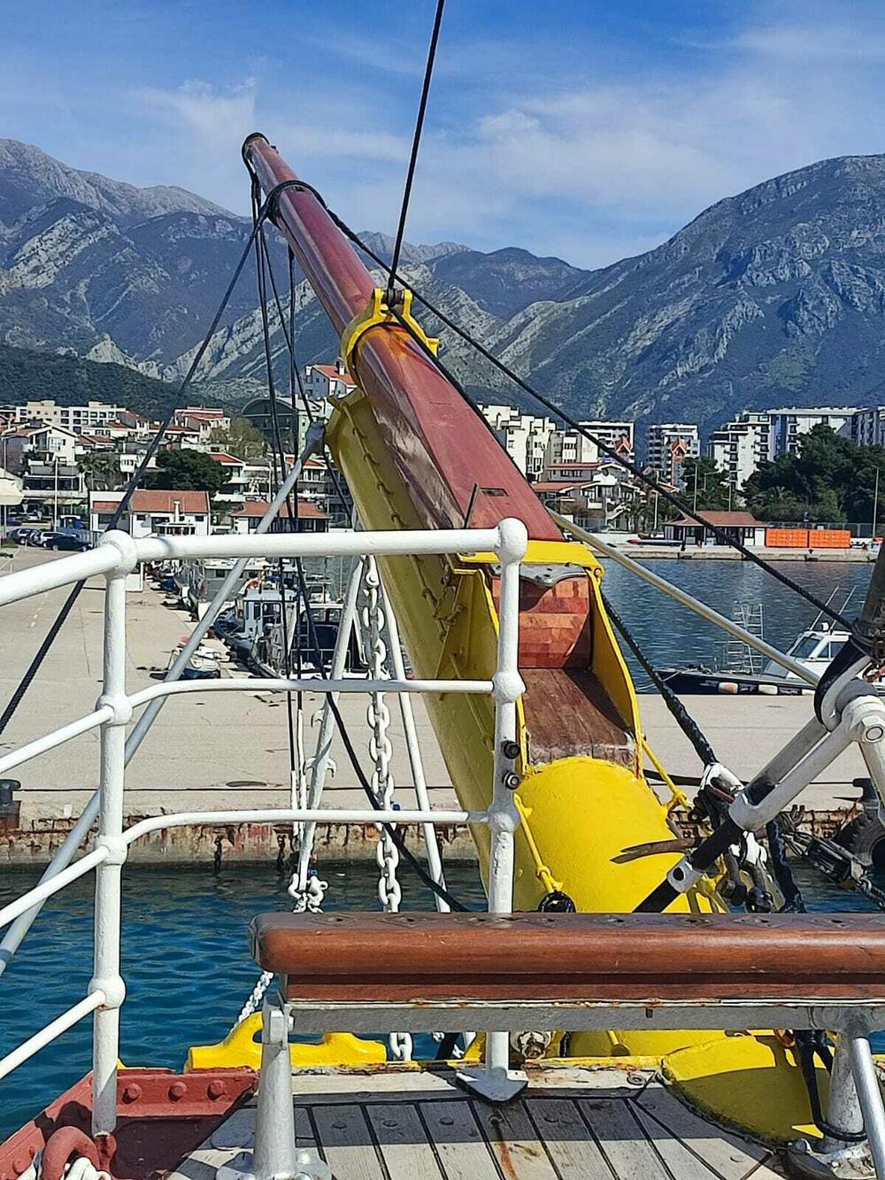 Novoizrađeni prikosnik montiran na Jadran