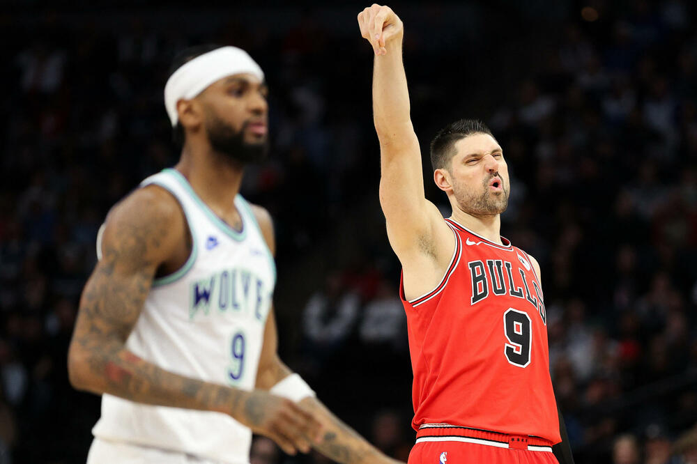 Vučević nakon jednog od poena protiv Minesote, Foto: Reuters