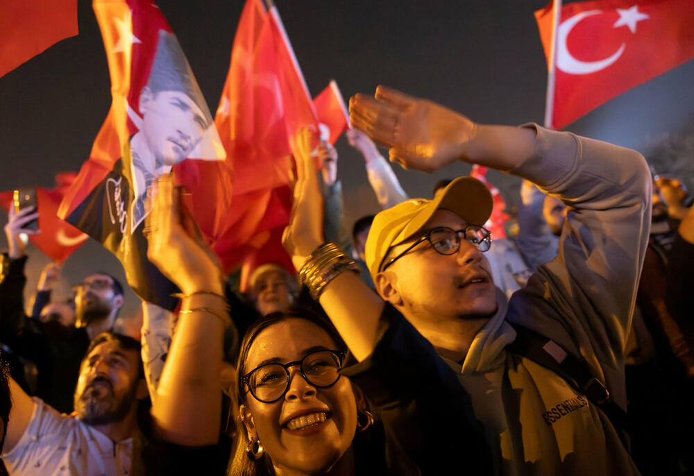 Slavlje pristalica Imamoglua u Istanbulu