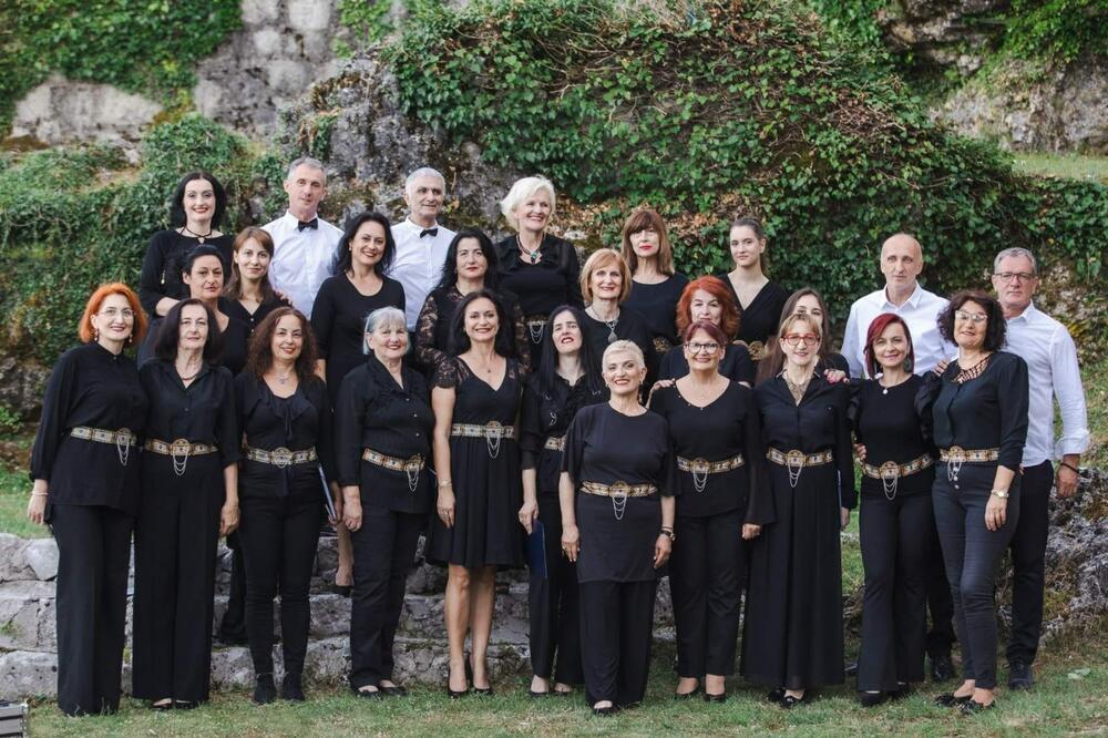 Mješoviti hor JU Zahumlje, Foto: JU Zahumlje Nikšić