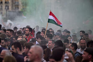 Tens of thousands of Hungarians protested against Orban