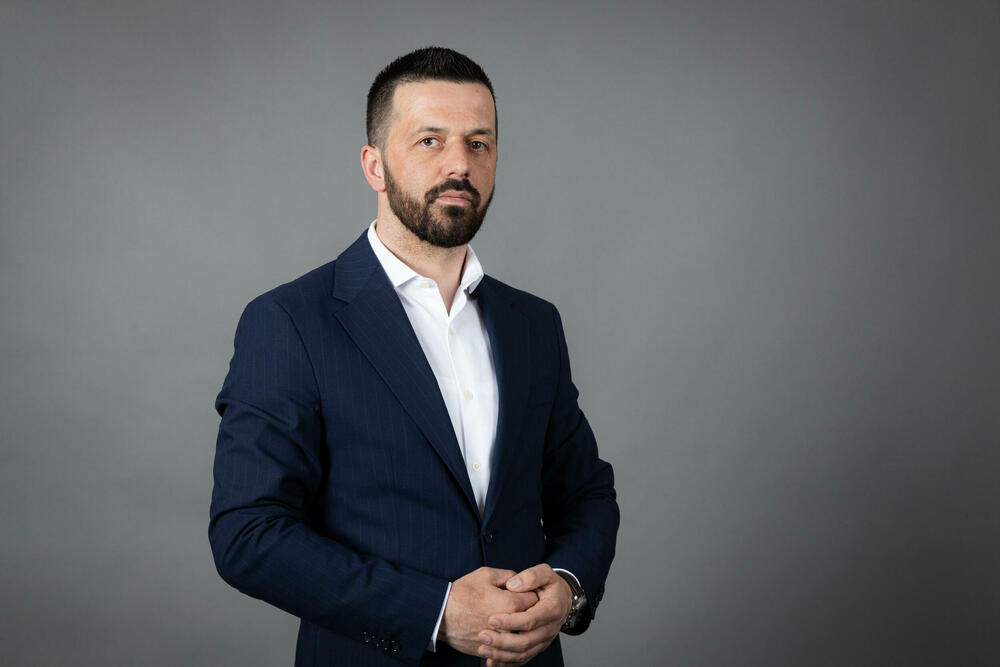 <p>Iz DPS-a najavili da će u nedjelju biti održani unutarpartijski izbori u južnoj regiji</p>