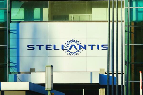 Stellantis' car production in Italian factories is falling