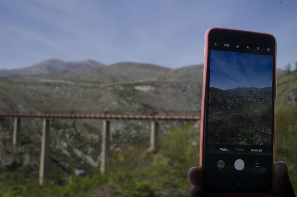 <p>“Pokretanjem ovih vozova i drugima u najavi, možemo smatrati da je turistička sezona u našoj kompaniji zvanično počela"<br /> </p>