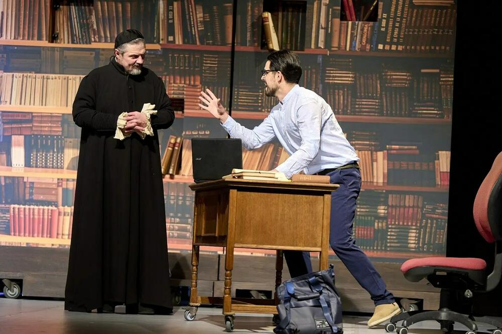 Iz predstave 'Natpop Kojović'