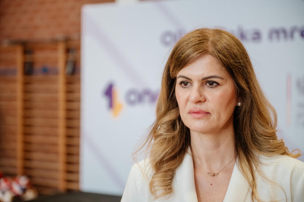 Nataša Popović, direktorica OŠ Pavle Rovinski