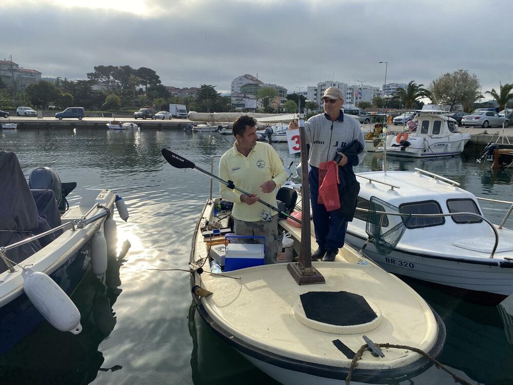 <p>Najveći ulov imao je Goran Boričić iz kluba za sportski ribolov „Igalo“ koji je ulovio tri kila i 180 grama ribe</p>