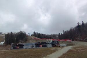 New attraction in Kolašin 1600: When there is no snow, bobsleigh on rails
