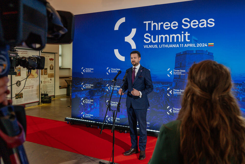 Inicijativa tri mora