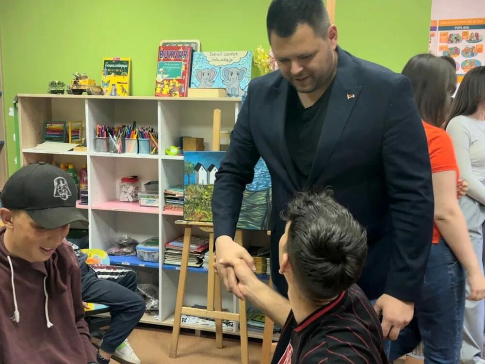 Defendoilogija centar