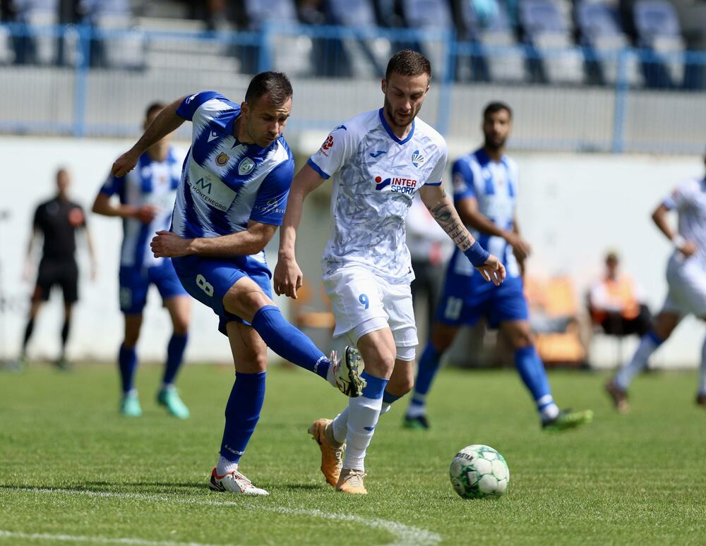 <p>Ekipa Miljana Radovića izgubila u Tivtu od Arsenala - 1:0</p>