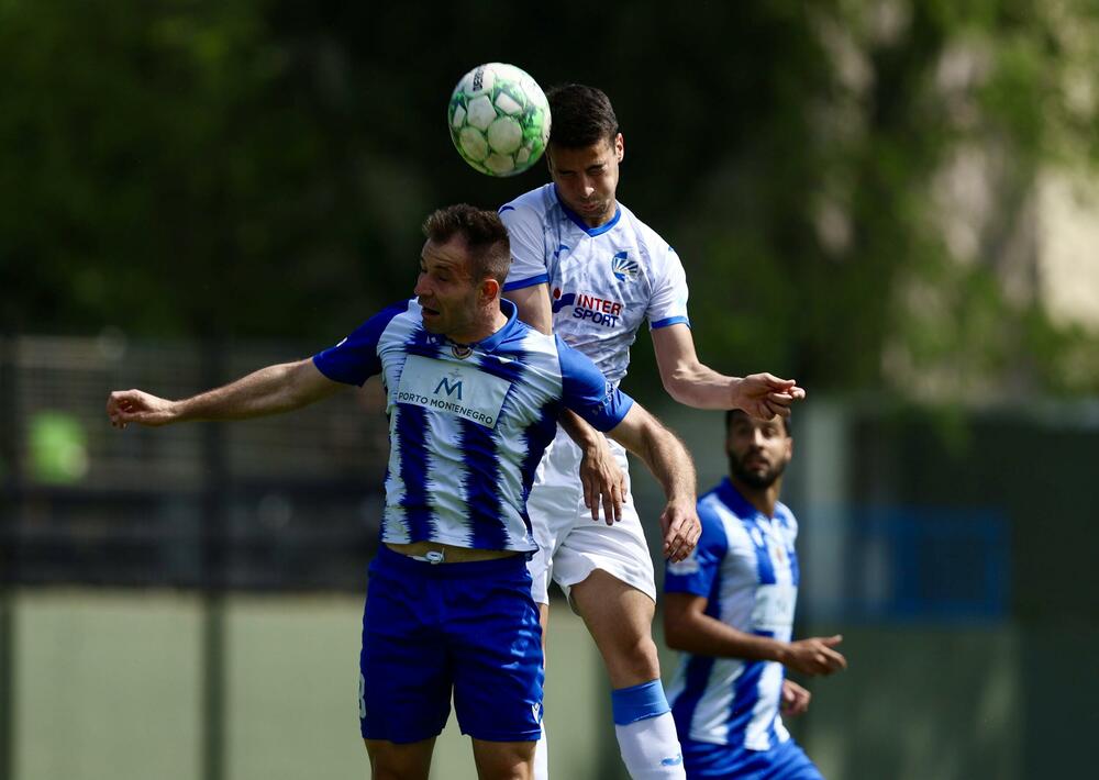 <p>Ekipa Miljana Radovića izgubila u Tivtu od Arsenala - 1:0</p>