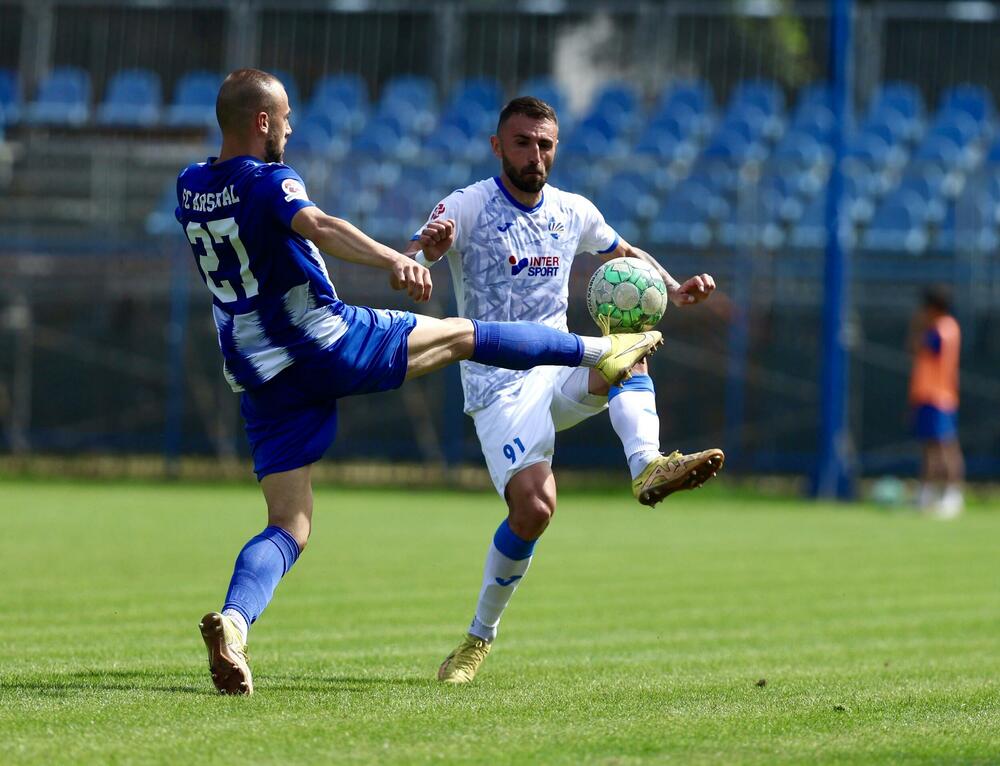 <p>Ekipa Miljana Radovića izgubila u Tivtu od Arsenala - 1:0</p>