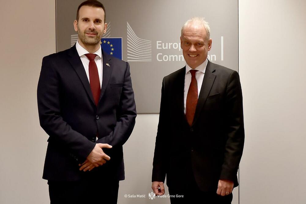 Spajić i direktor Direktorata EK za proširenje i susjedstvo Gert Jan Kupman, Foto: Saša Matić/Vlada Crne Gore
