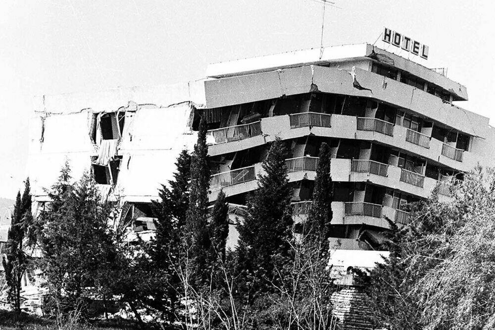 Posljedice zemljotresa iz 1979. godine, Foto: TV Vijesti