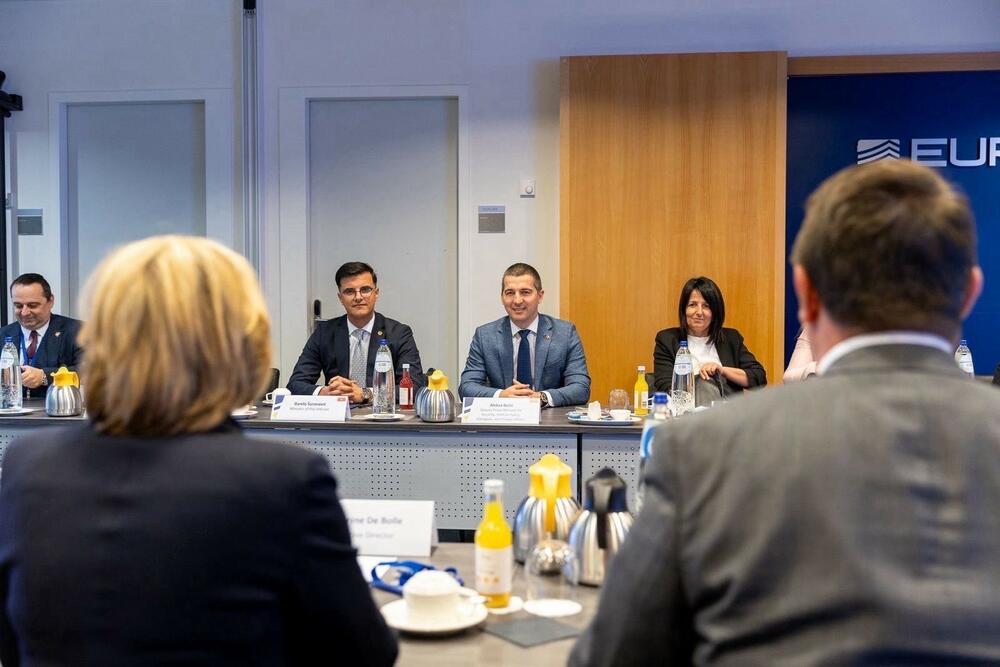 Katrin de Bol, Aleksa Bečić, Danilo Šaranović