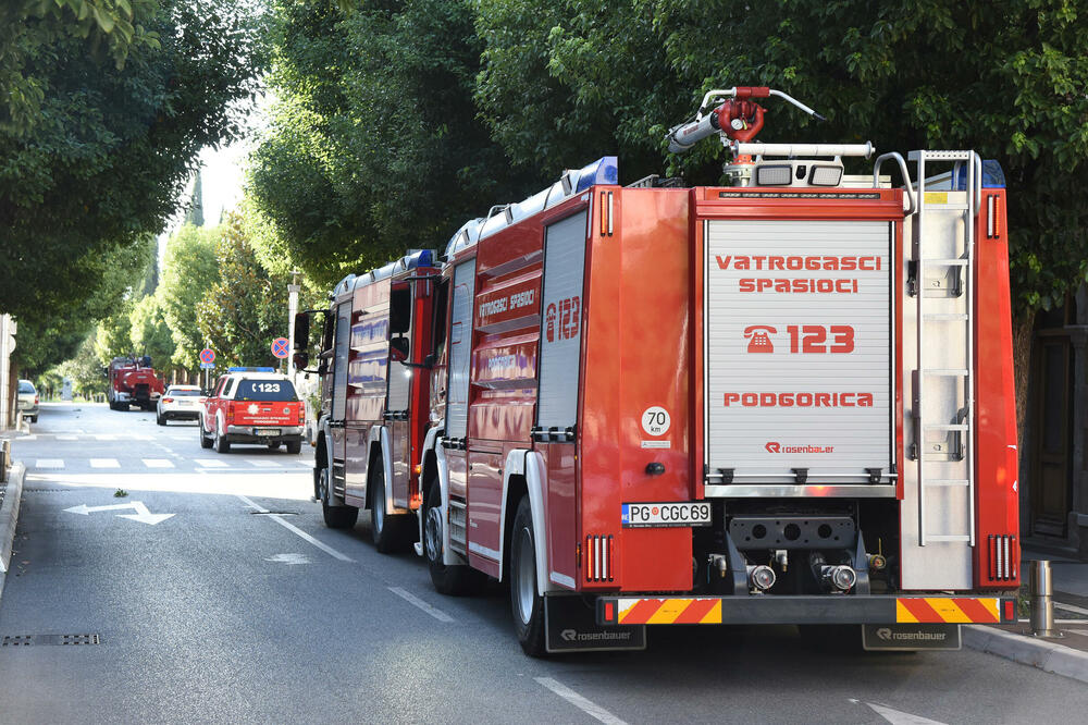 Podgorički vatrogasci ostali bez šefa? (ilustracija), Foto: Luka Zekovic