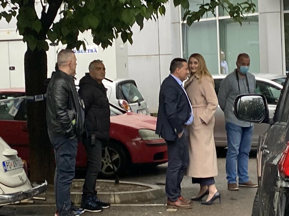 <p>Službenici SPO su prethodno iznijeli dokumentaciju iz ASK</p>