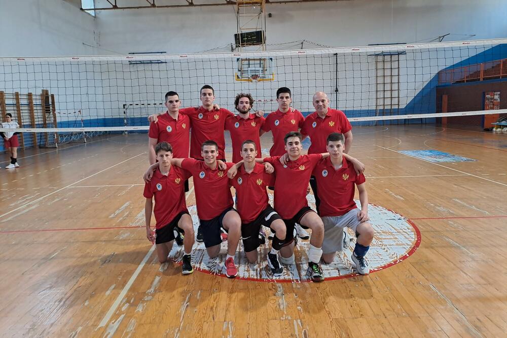 Teška grupa u Beogradui za barske gimnazijalce, Foto: Crnogorski školski sportski savez