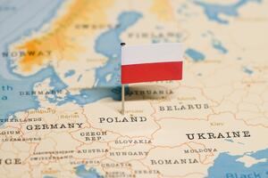 Poland rules out that it could protect the west of Ukraine with its air defense...