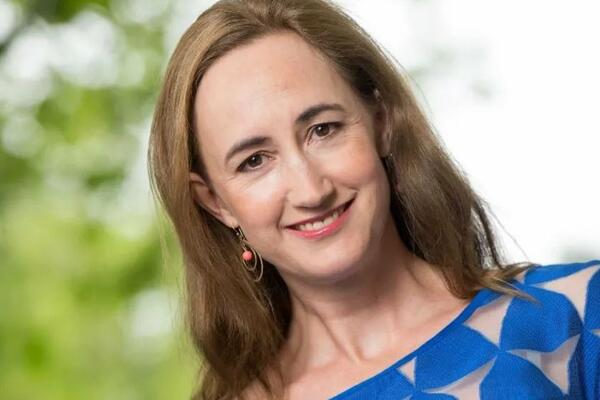Writer Sophie Kinsella revealed that she has brain cancer