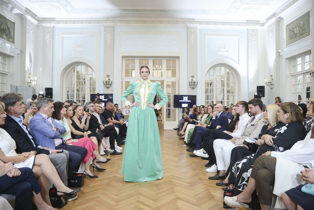 model iz kolekcije Anstazije Miranović