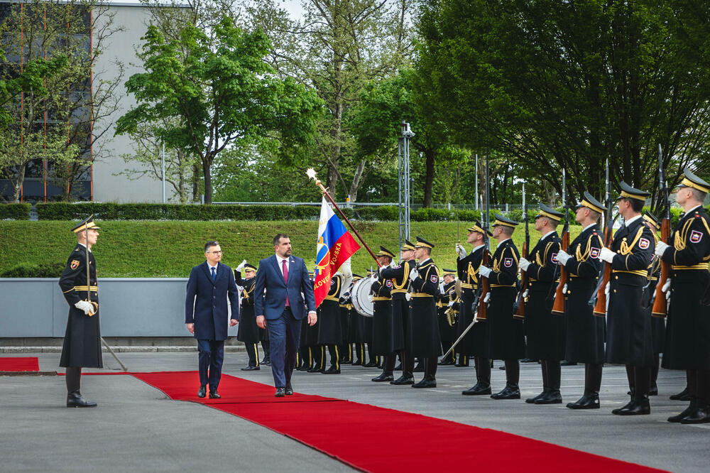 Krapović i Šarec, Foto: Ministarstvo odbrane