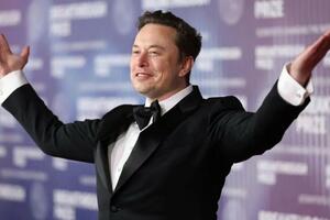 Kompanija Tesla ponovo traži isplatu od 56 milijardi dolara za...