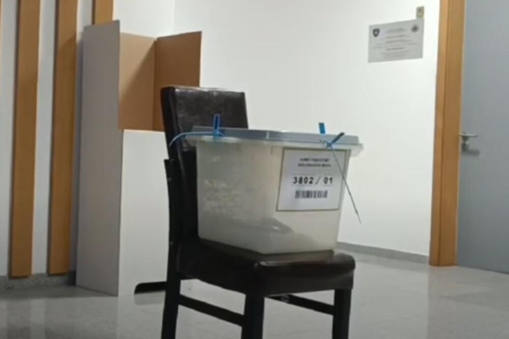 From one polling station, Photo: Screenshot/TV Vijesti