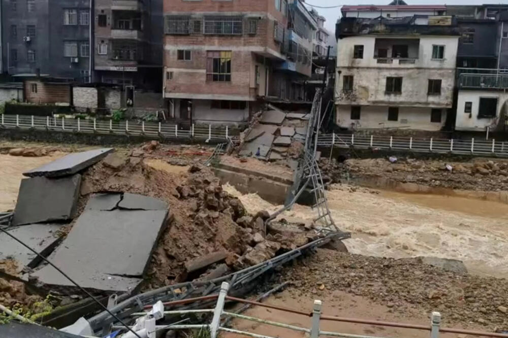 Šteta izazvana jakom kišom: Guandong, Foto: REUTERS