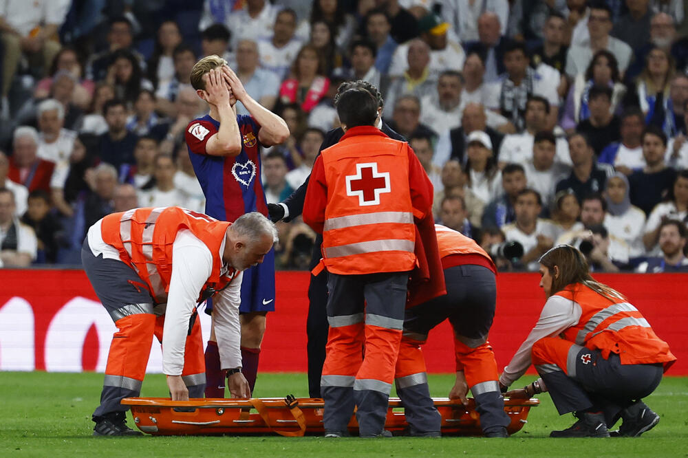 De Jong na utakmici sa Realom, Foto: Reuters