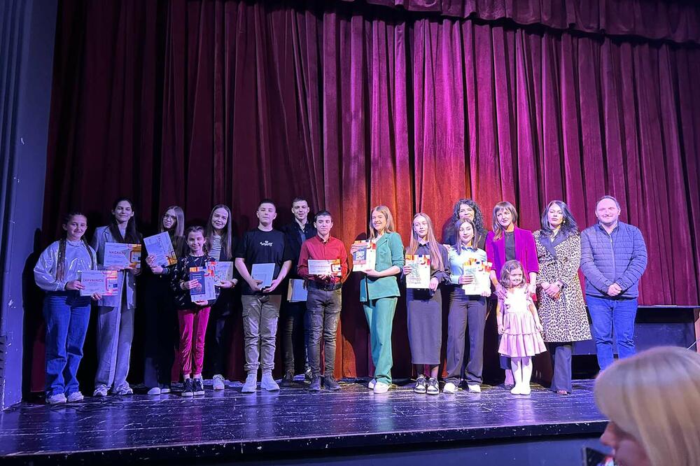 Sa Smotre besjedništva učenika osnovnih i srednjih škola u Bijelom Polju, Foto: Privatna arhiva