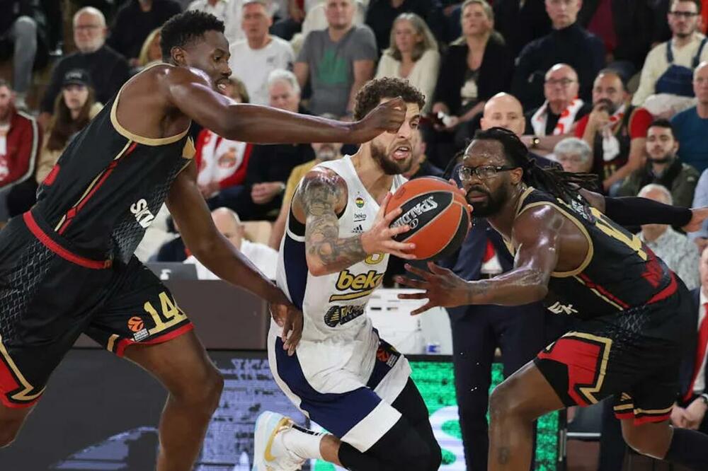 Sa meča Monaka i Fenera ove sezone, Foto: Euroleague.net