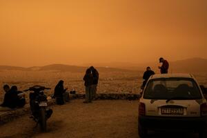 Greece: Orange Sahara sand over Athens