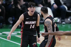 Miami and Oklahoma wins in the NBA playoffs
