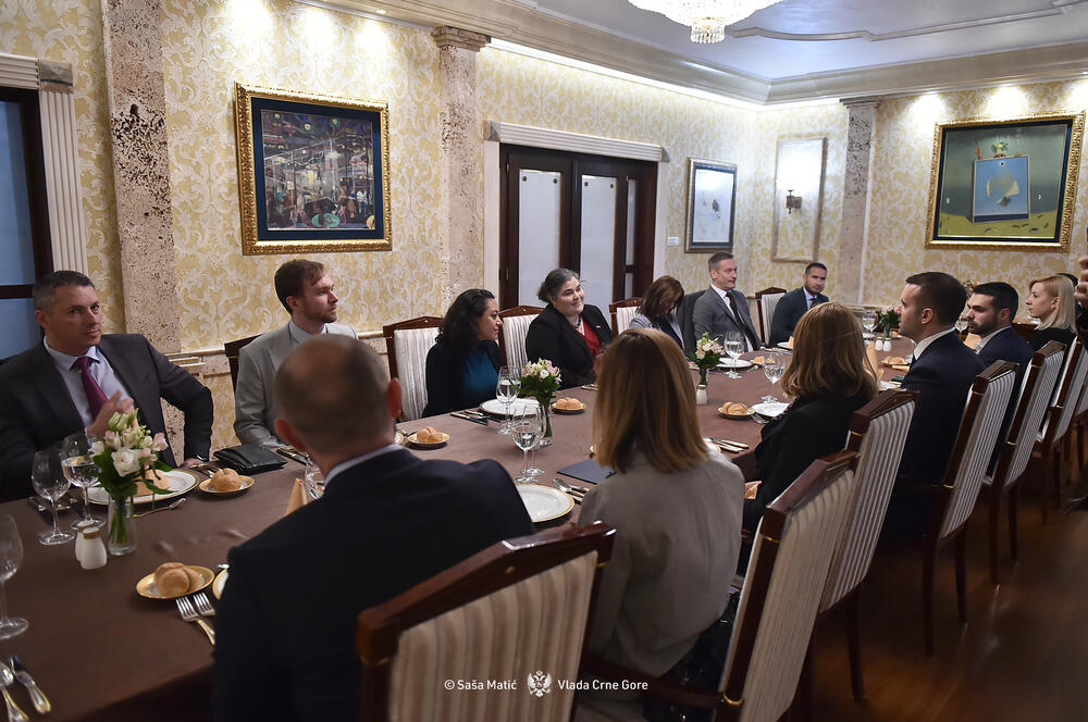 sastanak sad turistzi