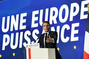 Macron: Europe must not be a vassal of the USA