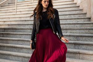 Long skirts: Indispensable in the upcoming season