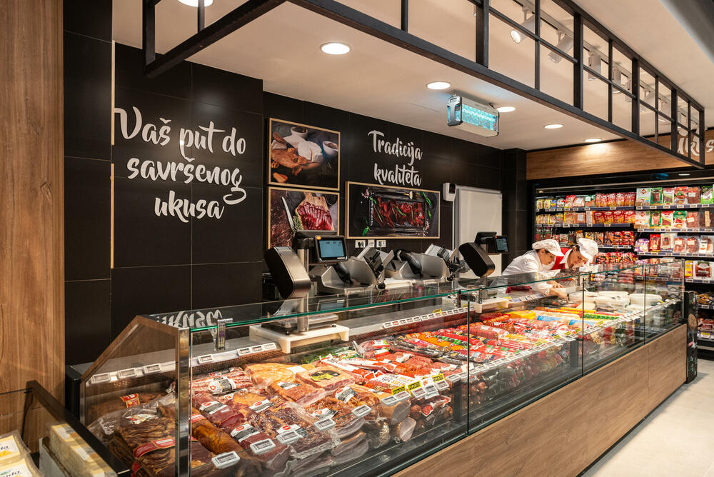 <p>Voli u Staroj varoši</p>