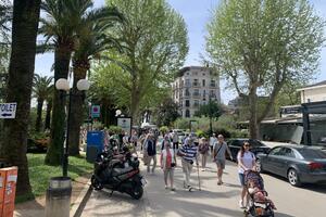 U Budvi 11 hiljada gostiju, sjutra počinje karneval, očekuje se...