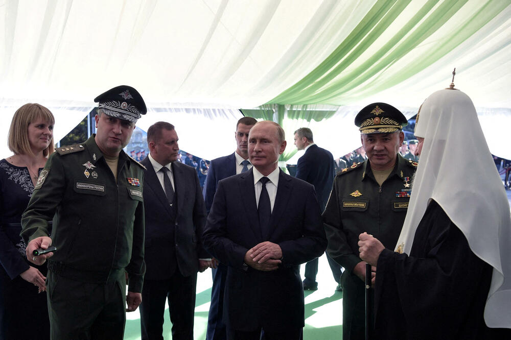 Timur Ivanov with Putin, Shoigu and Patriarch Kirill, Photo: Reuters