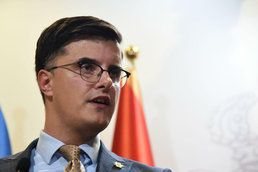 Tvrdi da Vlada nije mogla dati njegova ovlašćenja premijeru: Šaranović, Foto: Luka Zekovic