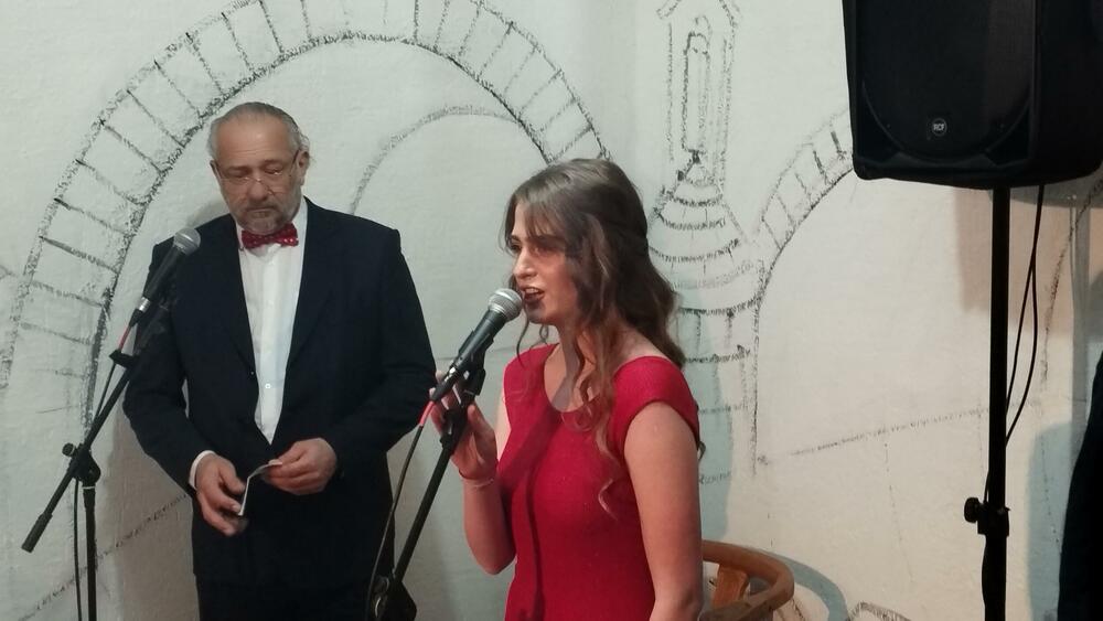 Vuković otpjevala himnu