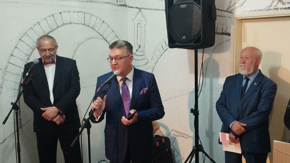 Sa otvaranja: Ambasador Grubišić