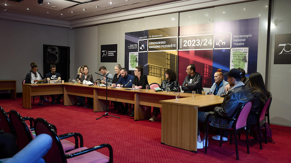 Sa konferencije za medije