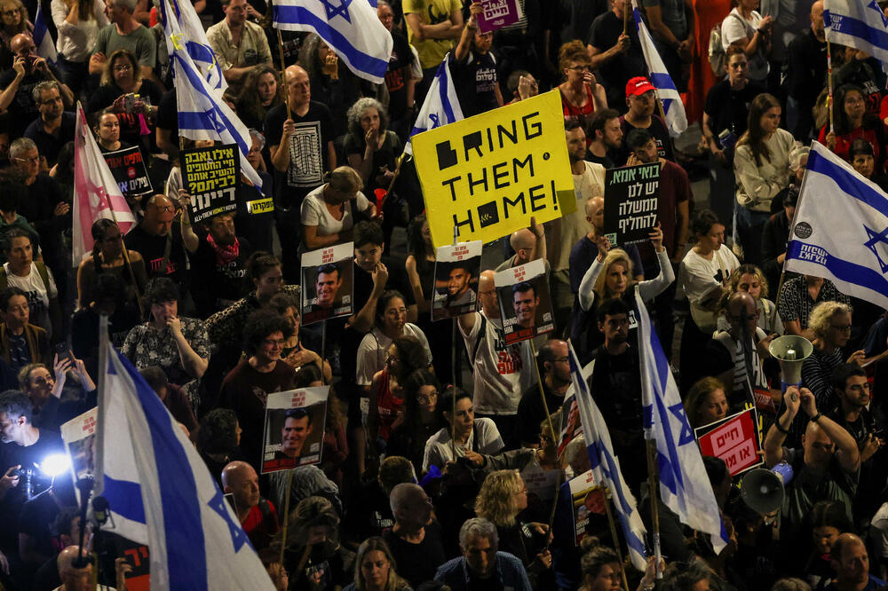 From the protest in Tel Aviv against the Prime Minister of Israel, Benjamin Netanyahu, where the Government of Israel is being asked to return the hostages kidnapped by Hamas, Photo: Reuters