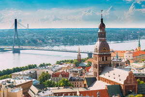 Latvia: Authorities called on citizens to convert basements into shelters...