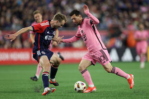 Messi does not stop in America, two goals and an assist in the victory...