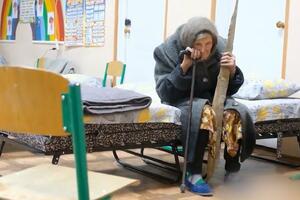 A 98-year-old Ukrainian woman says she walked without food and water for 10...